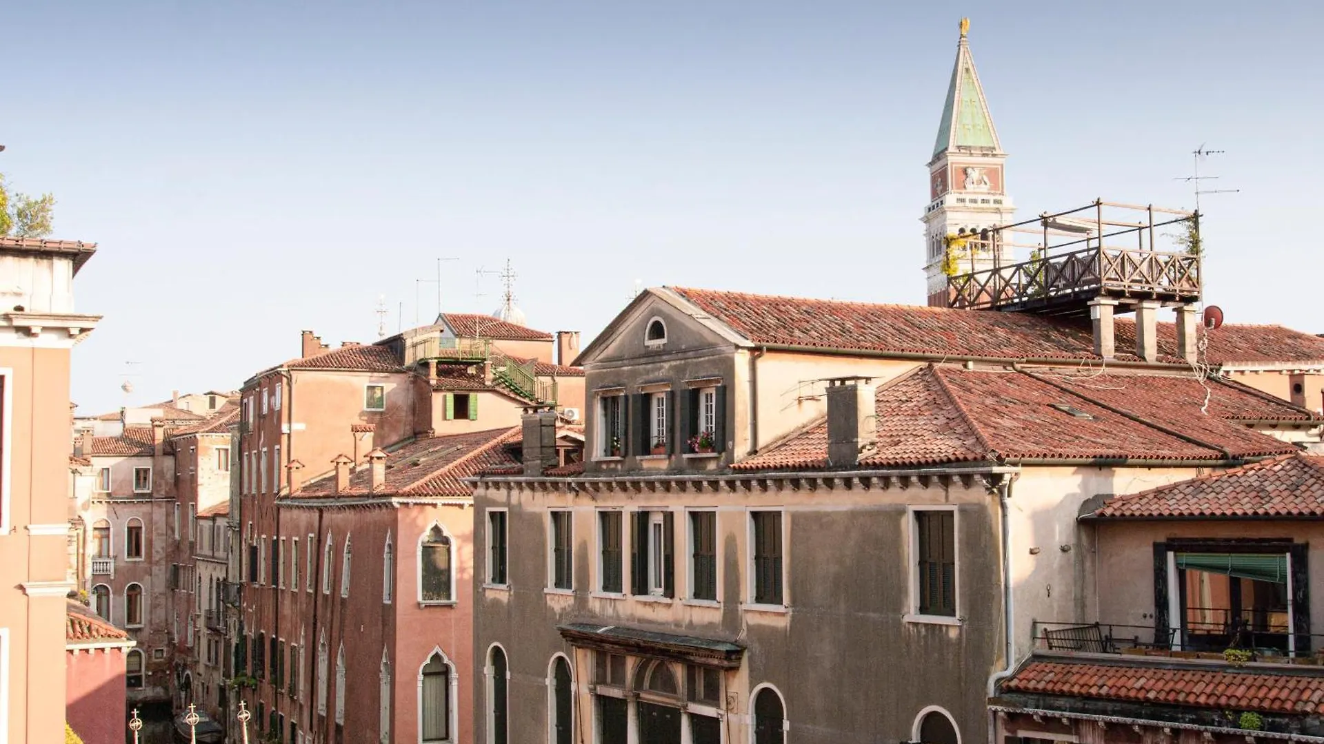 Fenix Tosca Apartment Venice