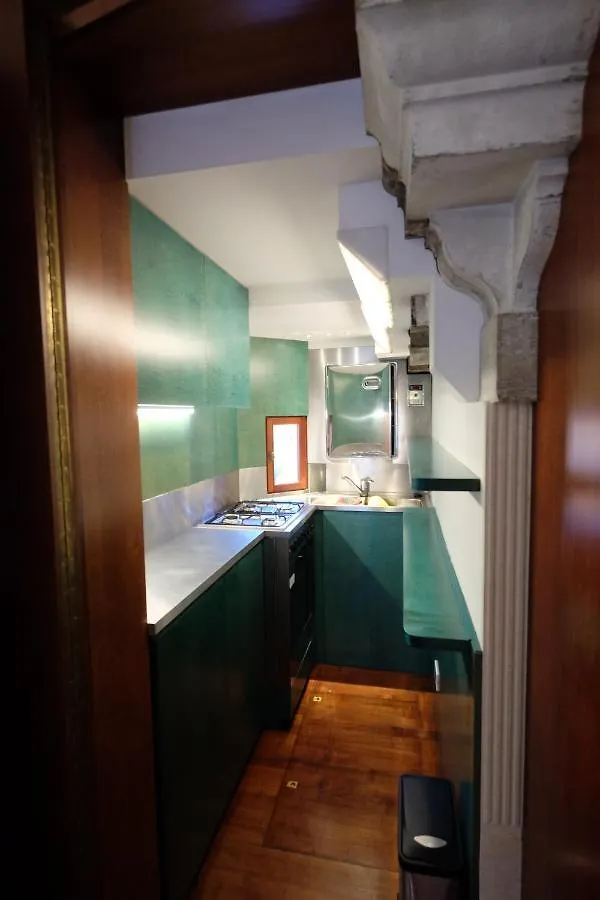 Fenix Tosca Apartment Venice