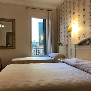 2* Oda ve Kahvaltı Al Campaniel